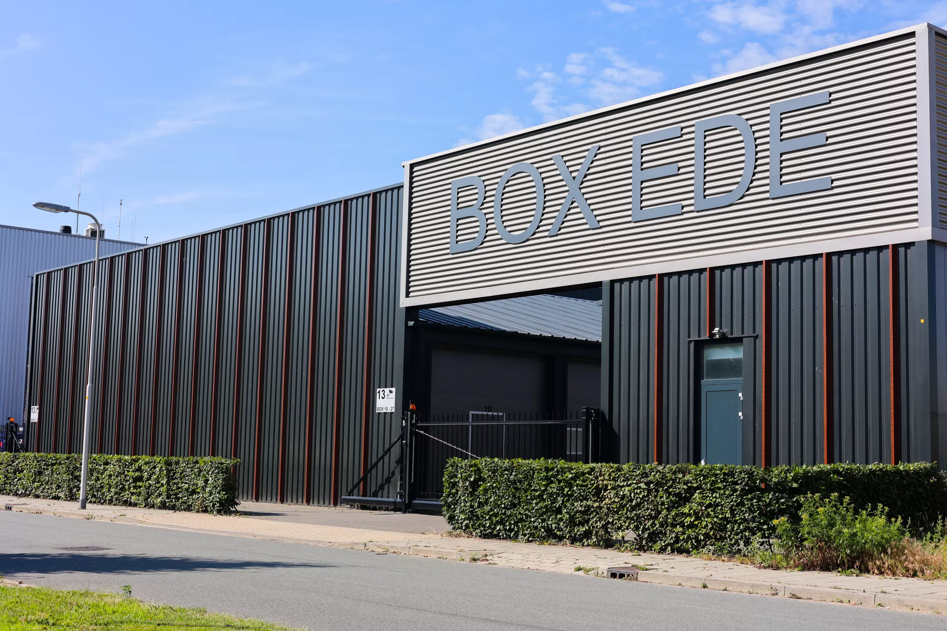 Box Ede 